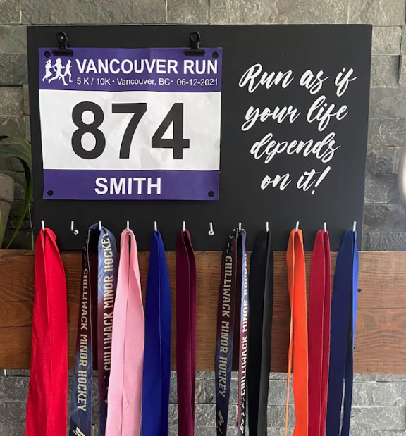 Medals and Bib Display - Runners or Triathalon gift